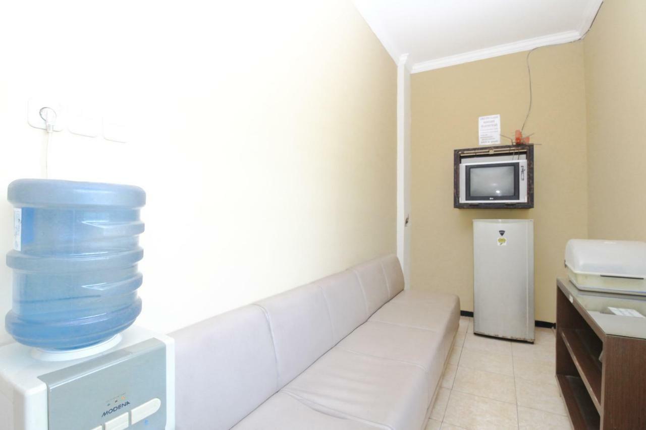 Reddoorz Syariah Near Prpp Semarang Hotel Ngoại thất bức ảnh